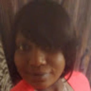 Meet your Posher, Monique